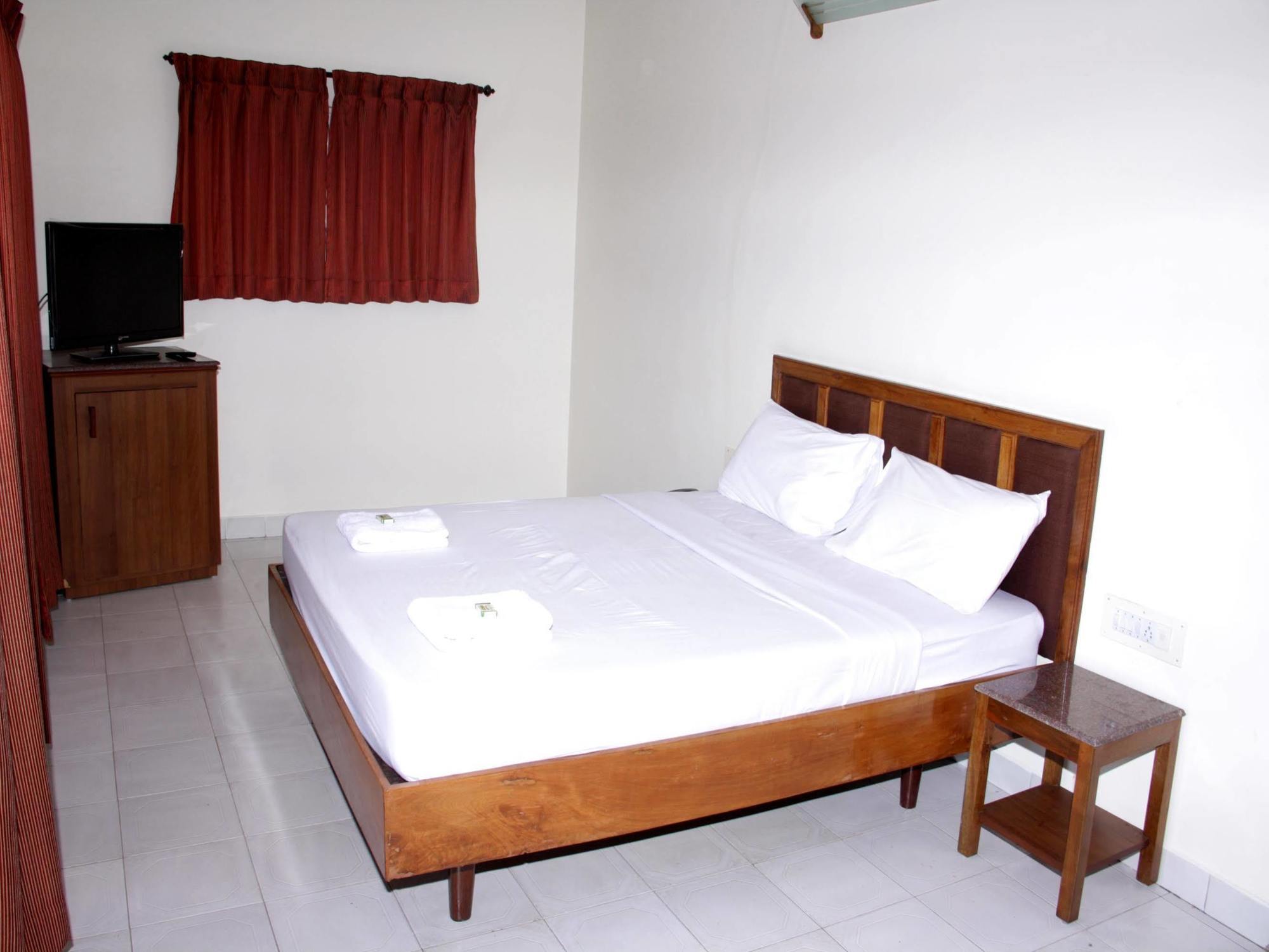 Hotel Blue Hills Coonoor Ooty Exterior foto